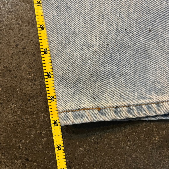Vtg Levi's 550 Jeans Mens 38x34 Light Wash Relaxed Fit Tapered Leg Orange Tab - Picture 5 of 6